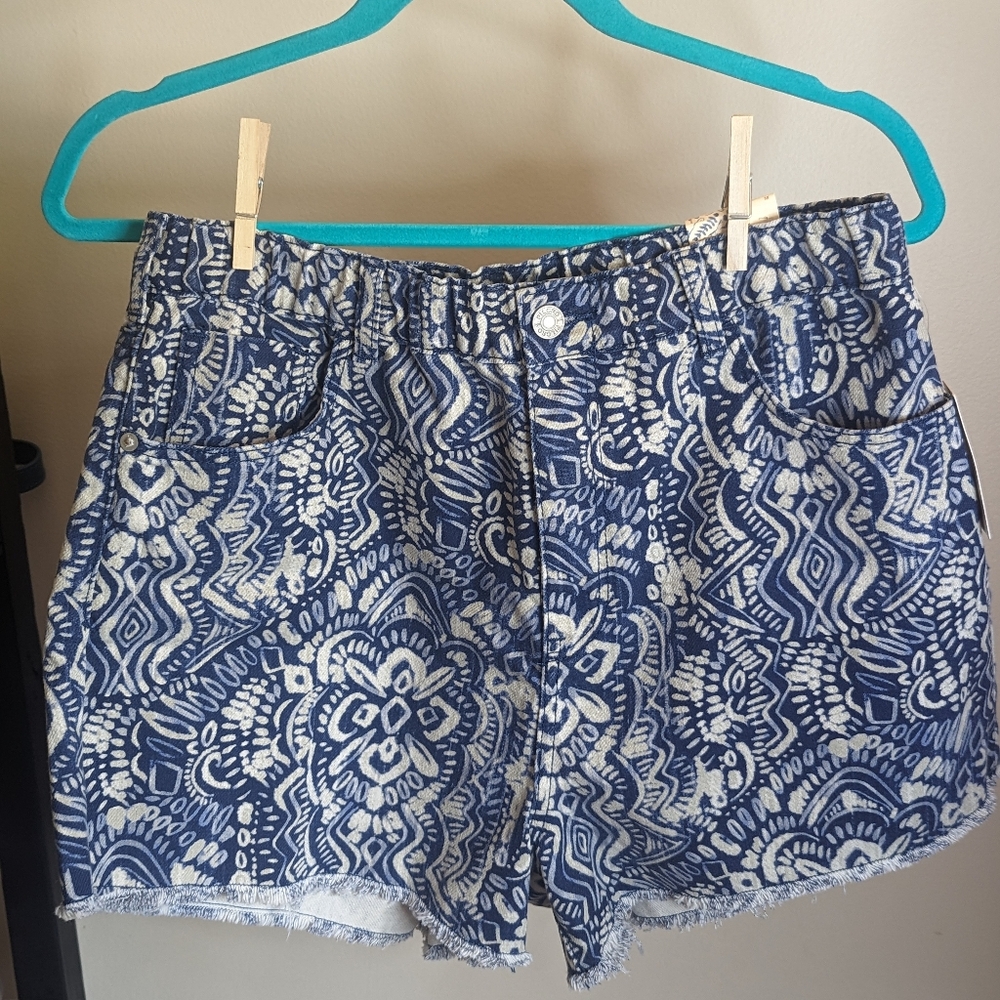 NWT Anthropologie Pilcro The Striped Scrunchie Shorts Size Medium